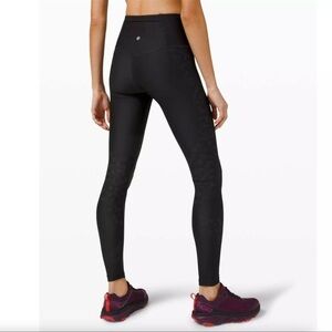 Lululemon mapped out Har tight 28” camo